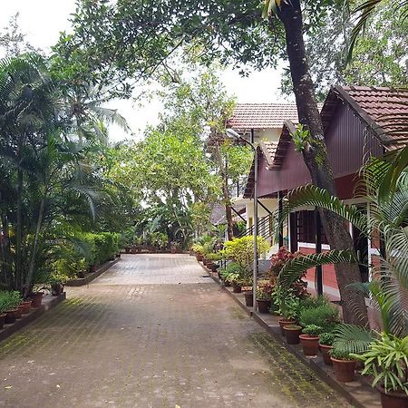 Green Retreat Second Home Mangalore Extérieur photo